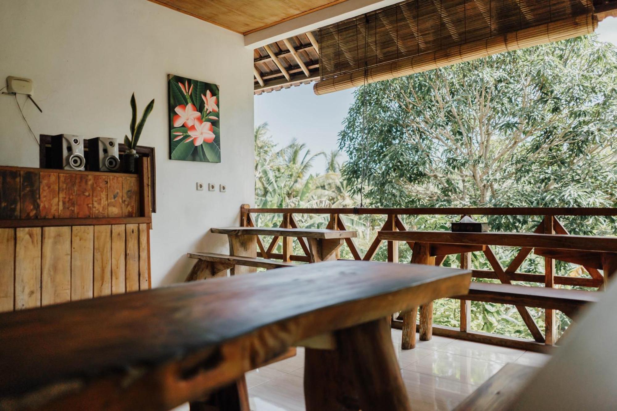 Temeling Jungle Inn Batumadeg Extérieur photo